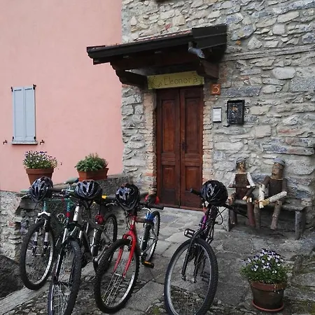 Ca' Eleonora Vakantiehuis Lezzeno