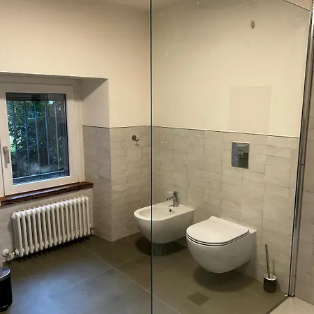 Casa Eleonora بيت للعطل