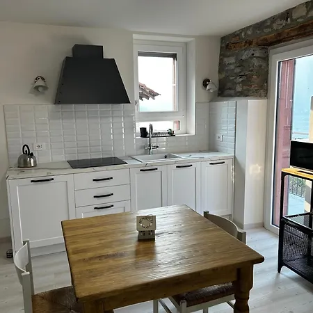 Casa Eleonora بيت للعطل *