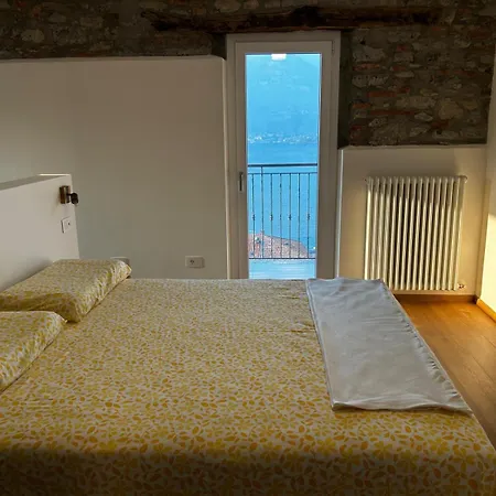 Casa Eleonora بيت للعطل *