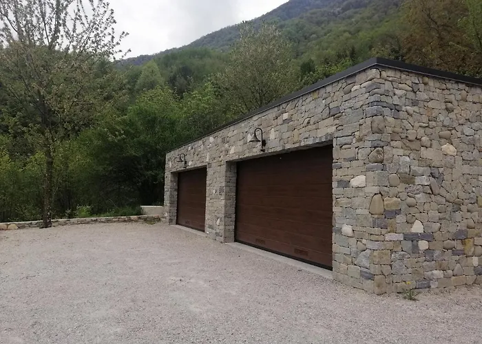 Casa Eleonora Lezzeno